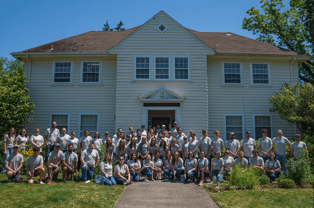 The Portland teams volunteering at Trillium Family Services for Aldrich Action Day
