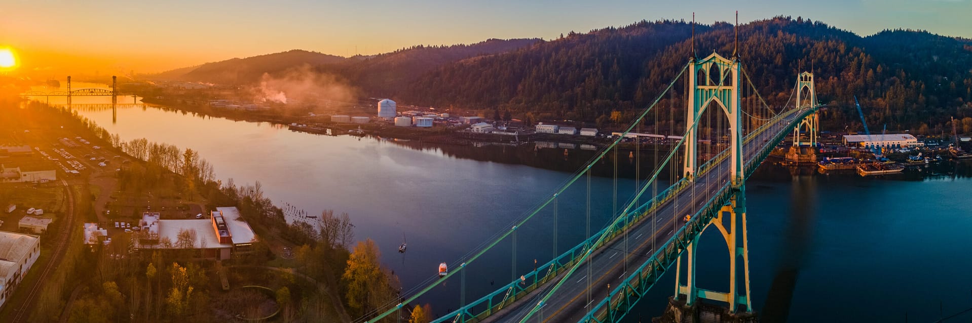 The Saint Johns Bridge in Portland, Oregon at sunset.