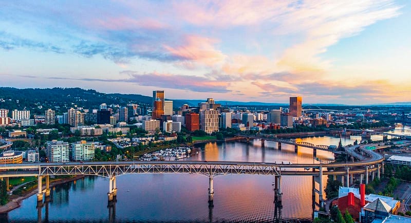 Sunrise at Portland, Oregon overlooking the city.